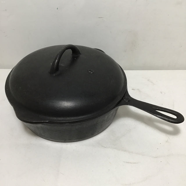 Vintage #8 Cast Iron Chicken Fryer – Mimi's Attic Ithaca
