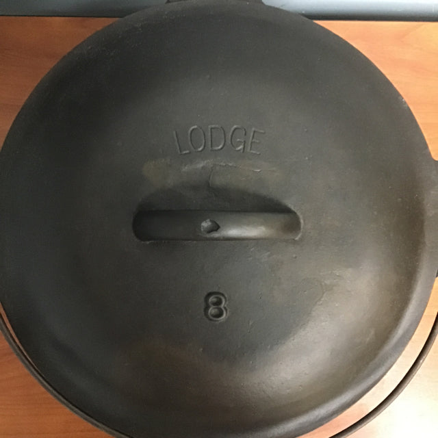 Vintage Cast Iron Lodge number (8) DO Dutch Oven was made in the