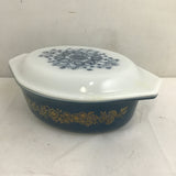 Vintage Pyrex "Blue Doily" 1.5QT Casserole Dish