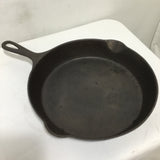 Vintage Griswold #8 Cast Iron Skillet