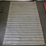 Modern Crate & Barrel "Gable" 5x8 Indoor/Outdoor Area Rug