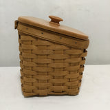 2004 Longaberger Woven Solid Maple Lidded Basket