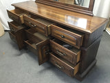 Vintage Broyhill Solid & Veneer Oak 9-Drawer Dresser