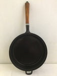Vintage Taiwan Cast Iron 10in Skillet