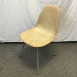 Vintage MCM Herman Miller Tan Fiberglass Bucket Accent Chair