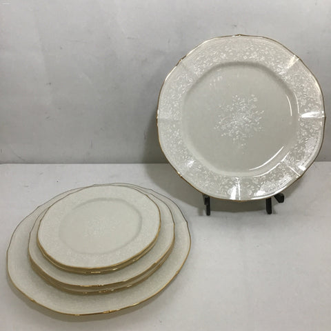 6pc Service for 2 Noritake Ivory & Gold "Chandon" Plate Set