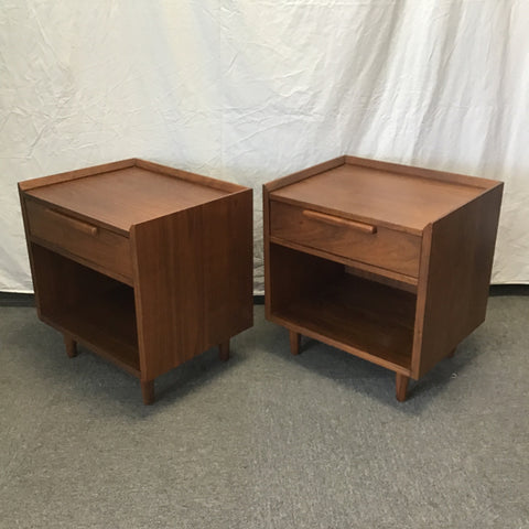 Pair of Contemporary MCM Crate & Barrel "Tate" Walnut Night Stands