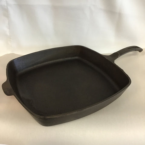 Vintage Wagner 11" Cast Iron Square Skillet