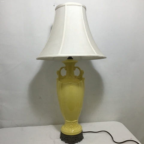 Vintage Rembrandt Yellow Ceramic Table Lamp