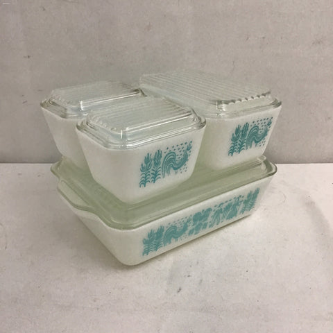 Set of 4 Vintage Pyrex "Butterprint" Refrigerator Dishes