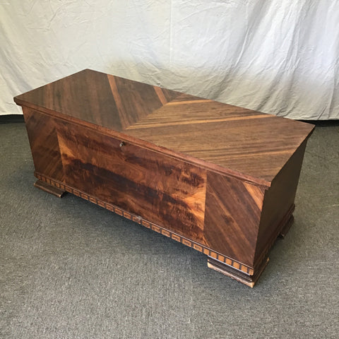 Vintage Art Deco Lane Mahogany Veneer Cedar Chest