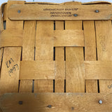 1997 Longaberger Woven Solid Maple Lidded Tissue Box Basket