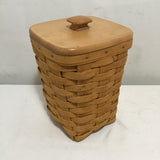 1999 Longaberger Woven Solid Maple Lidded Basket